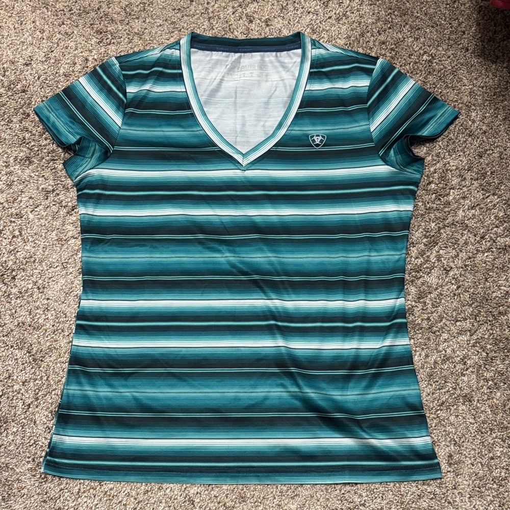Women’s Ariat Ariatek quick dry shirt size Large